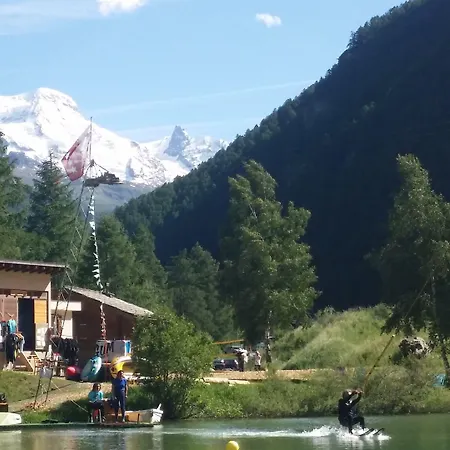 Hotell Taescherhof Täsch