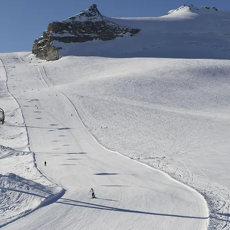 Modern By Täscherhof Hotel 4*