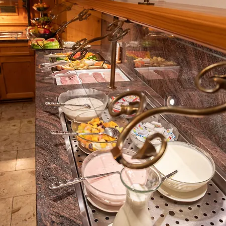 Hotel Modern By Täscherhof Täsch