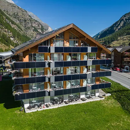 Hotel Taescherhof 4*
