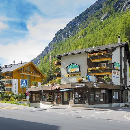 فندق Taescherhof تاش